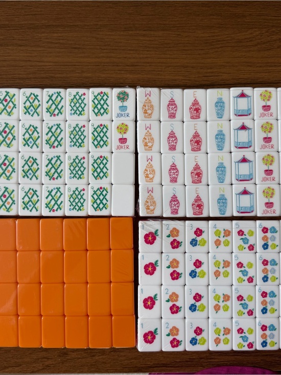 Darling Mahjong Other - NEW American Mahjong 4 Layer Tile Set — White Tiles with Orange Backs and Pink